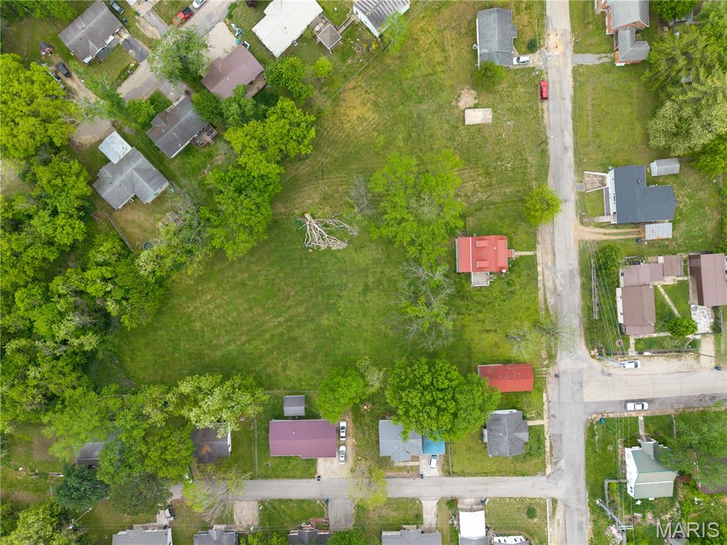 Lutesville - Residential