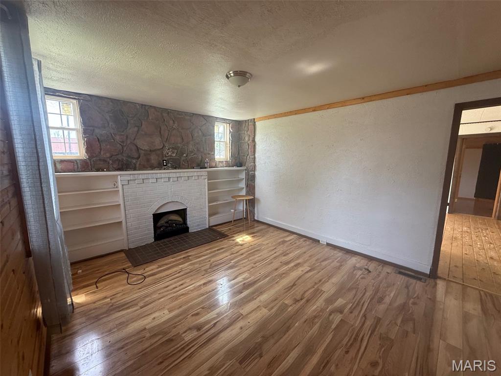 Lutesville - Residential