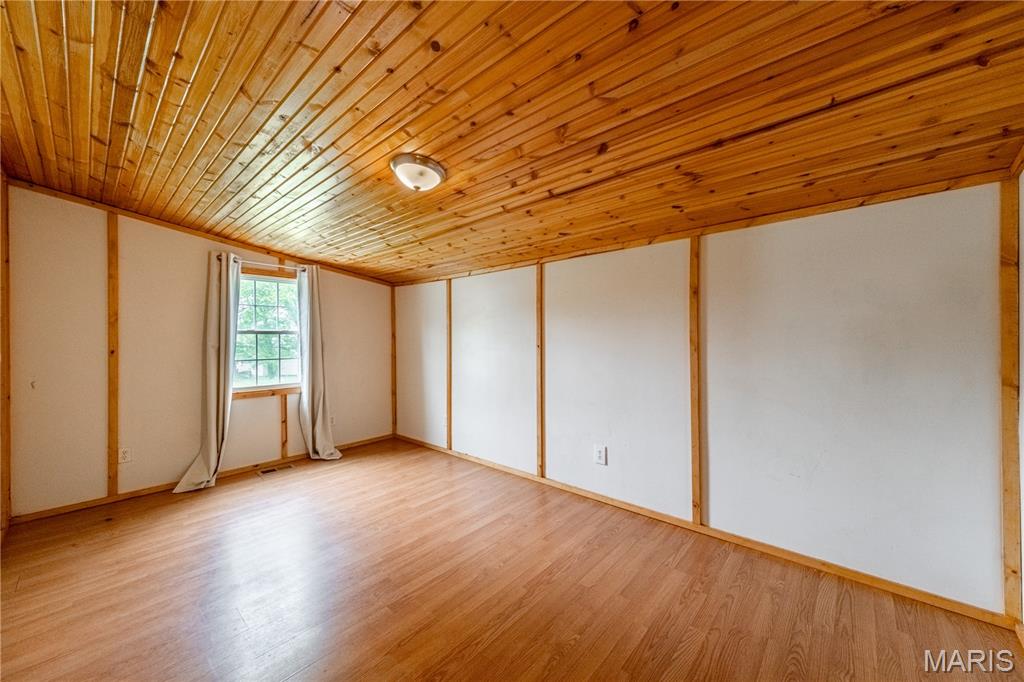 Lutesville - Residential