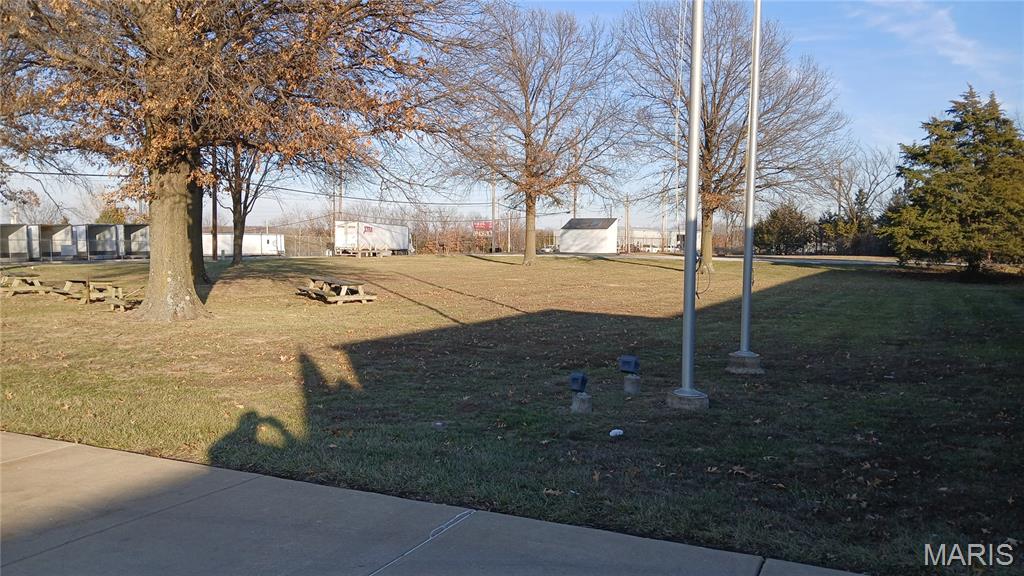 Wright City - Commercial Sale