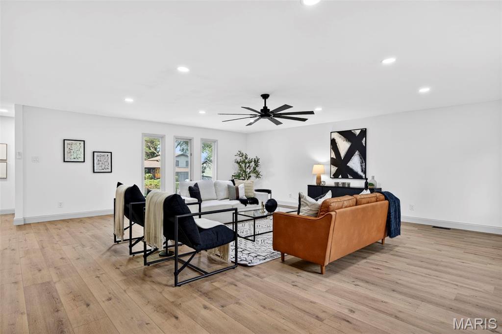 Lsl Woods #121 - Residential