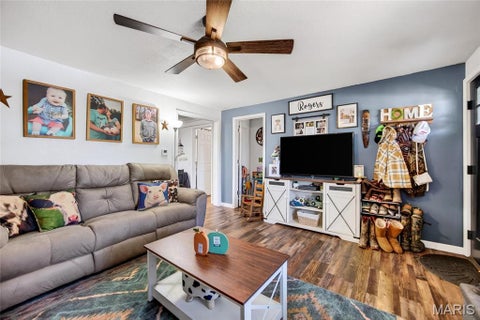 Tiny photo for 305 Greentown Road, Buffalo, MO 65622 (MLS # 26069026)