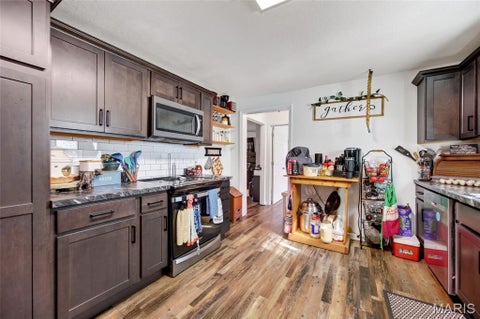 Tiny photo for 305 Greentown Road, Buffalo, MO 65622 (MLS # 26069026)