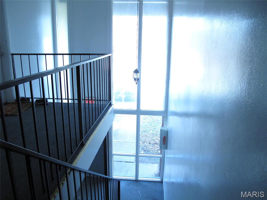 Hazelcrest Condo - Residential