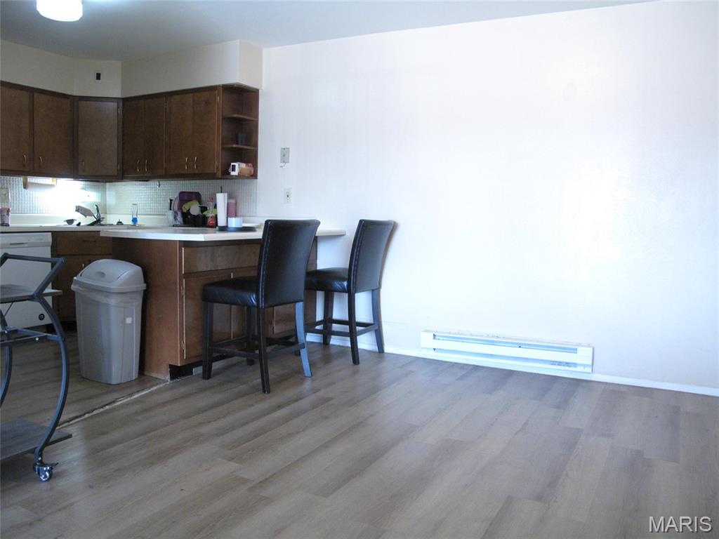 Hazelcrest Condo - Residential