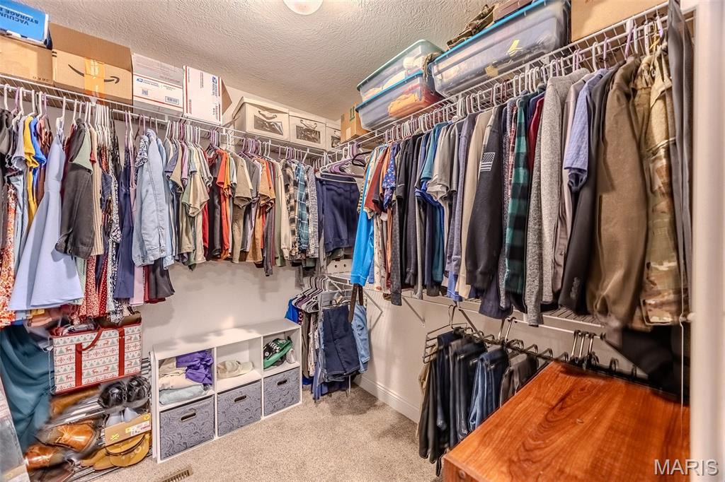 Shalom Mountain - Residential