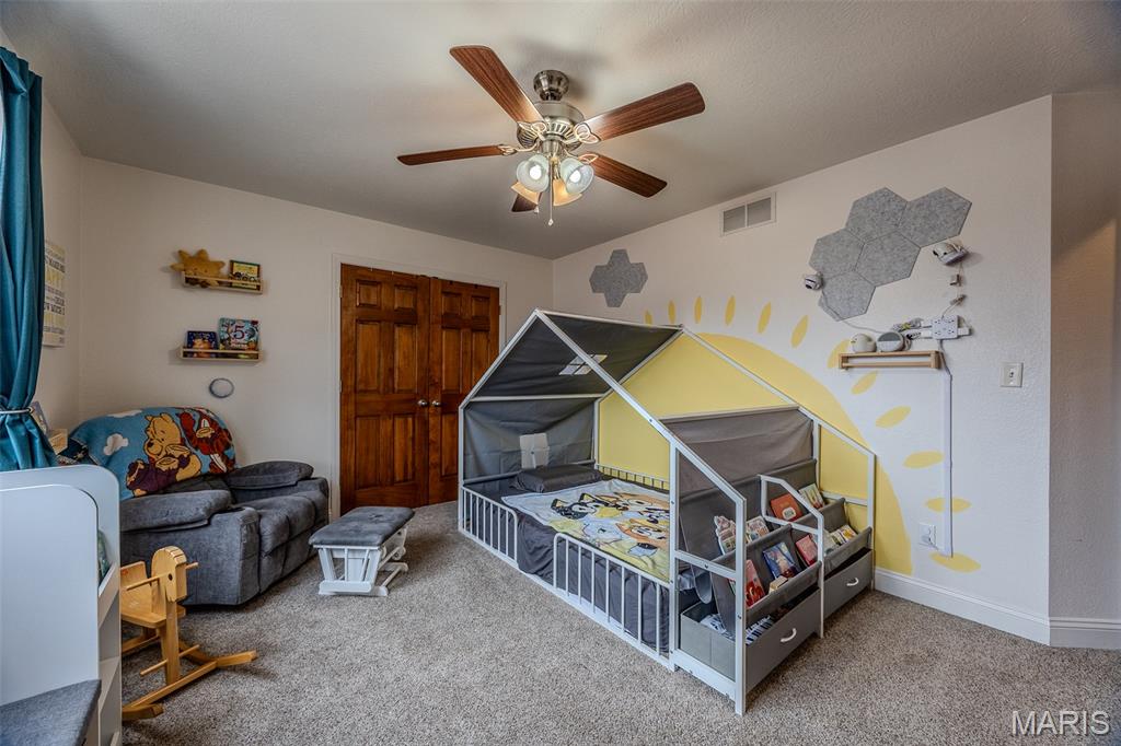 Shalom Mountain - Residential