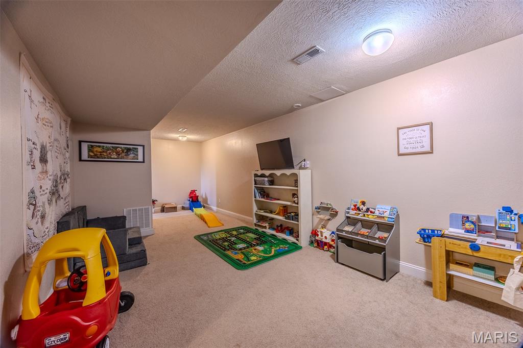 Shalom Mountain - Residential