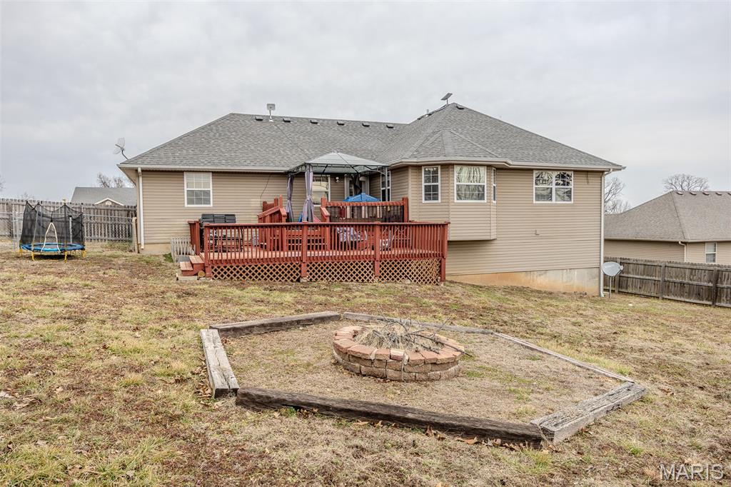 Shalom Mountain - Residential