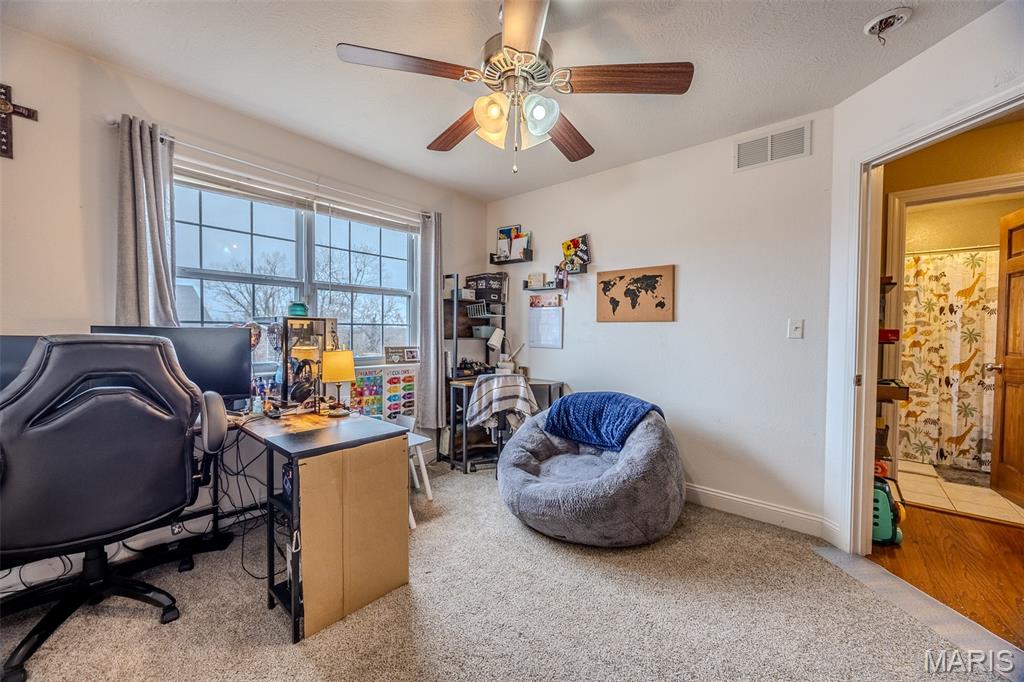 Shalom Mountain - Residential