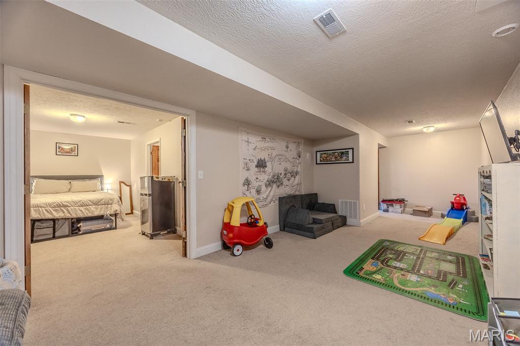 Shalom Mountain - Residential