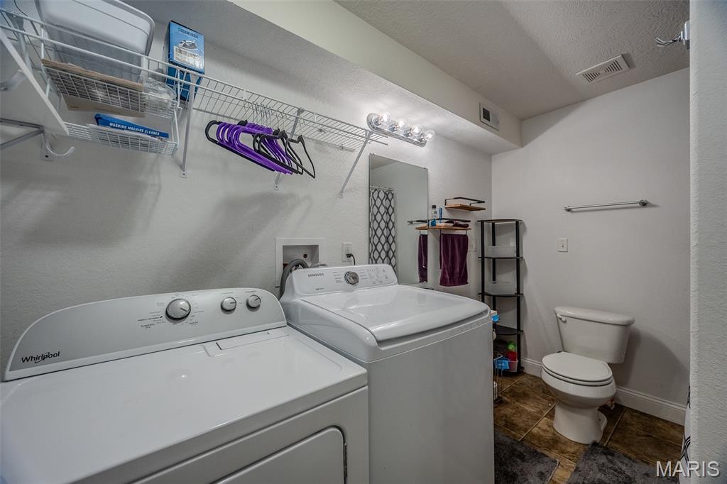 Shalom Mountain - Residential