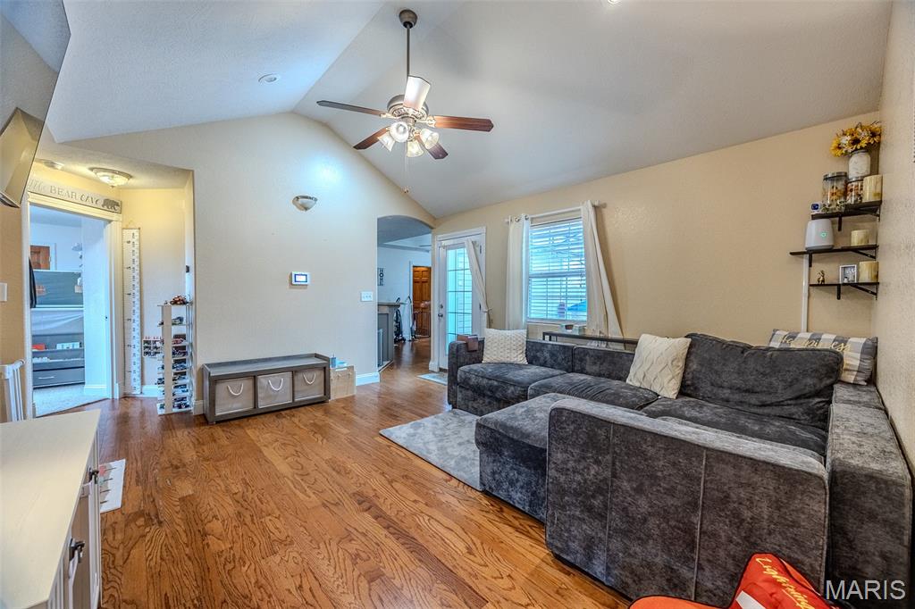 Shalom Mountain - Residential