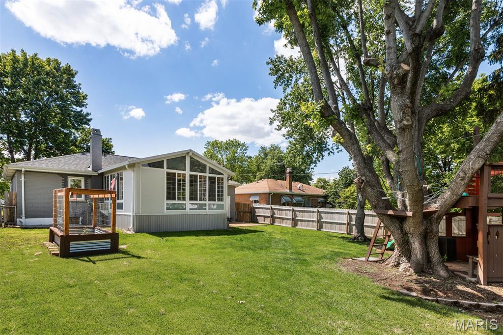 Rose Garden 3 - Residential