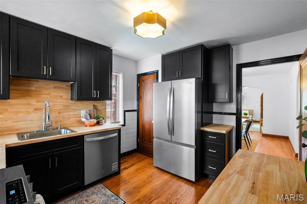 Russells Add 05 - Residential