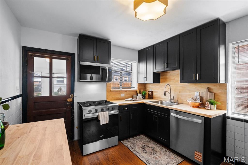 Russells Add 05 - Residential