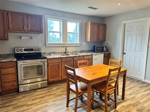 Tiny photo for 612 E Jefferson Avenue, Owensville, MO 65066 (MLS # 26065660)
