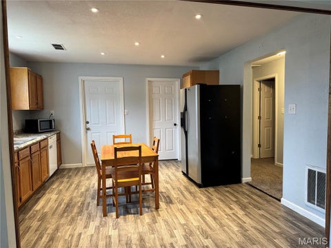 Tiny photo for 612 E Jefferson Avenue, Owensville, MO 65066 (MLS # 26065660)