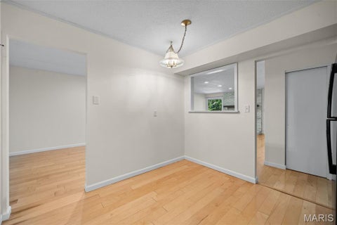 Tiny photo for 1968 Meadowtree Lane #5, Kirkwood, MO 63122 (MLS # 26056808)