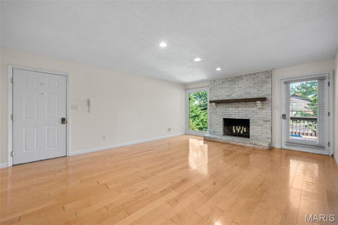 Tiny photo for 1968 Meadowtree Lane #5, Kirkwood, MO 63122 (MLS # 26056808)