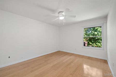Tiny photo for 1968 Meadowtree Lane #5, Kirkwood, MO 63122 (MLS # 26056808)