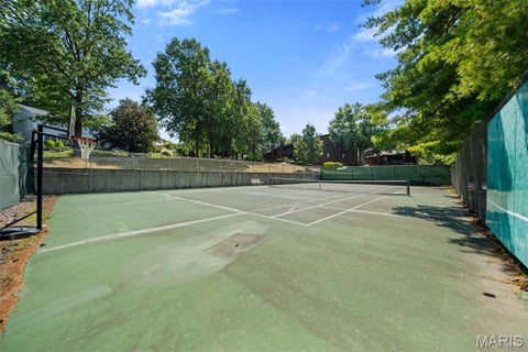 Tiny photo for 1968 Meadowtree Lane #5, Kirkwood, MO 63122 (MLS # 26056808)