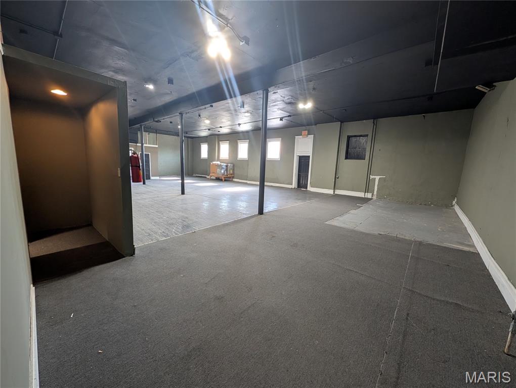 Cote Brilliante Add - Commercial Sale