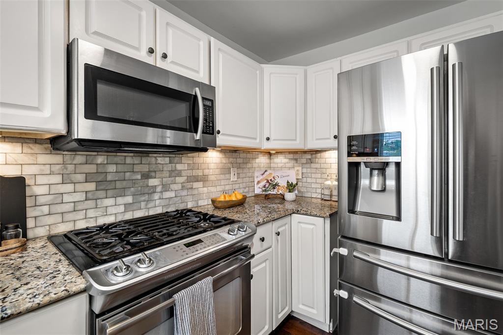 Ballwin Oaks - Residential