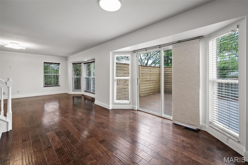 Ballwin Oaks - Residential