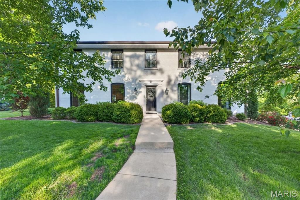 Photo of 55 Berkshire Drive, Richmond Heights, MO 63117 (MLS # 26026567)