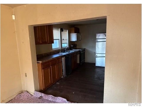 Tiny photo for 489 Miller Street, Lebanon, MO 65536 (MLS # 26066633)
