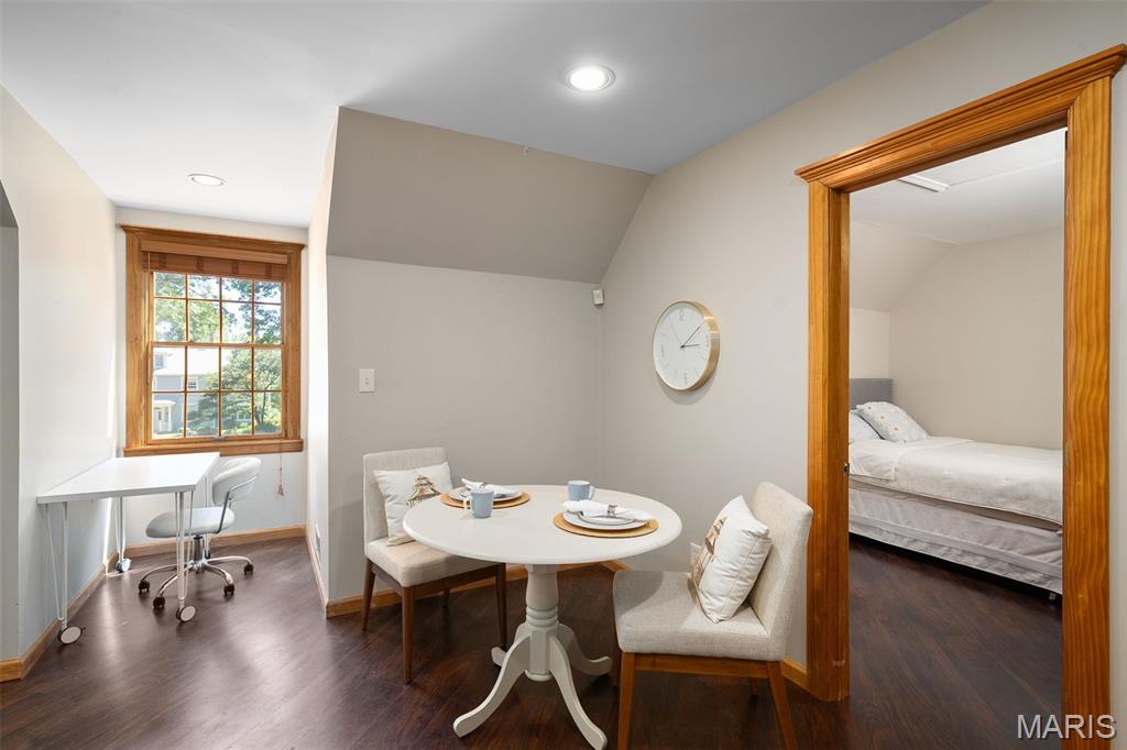 Samuel Turner To Webster Groves - Residential