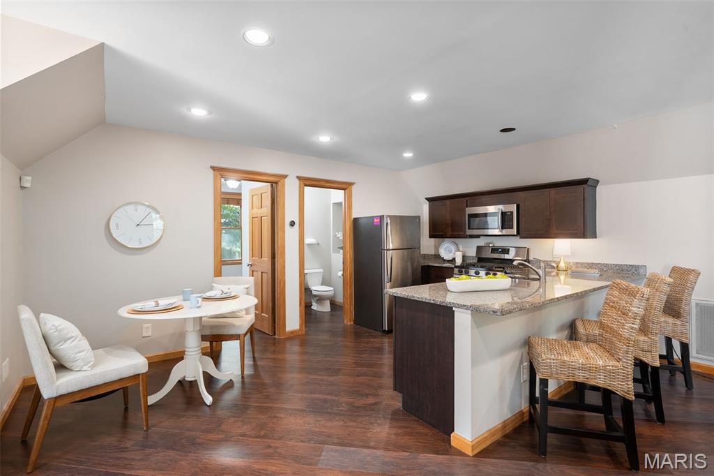 Samuel Turner To Webster Groves - Residential