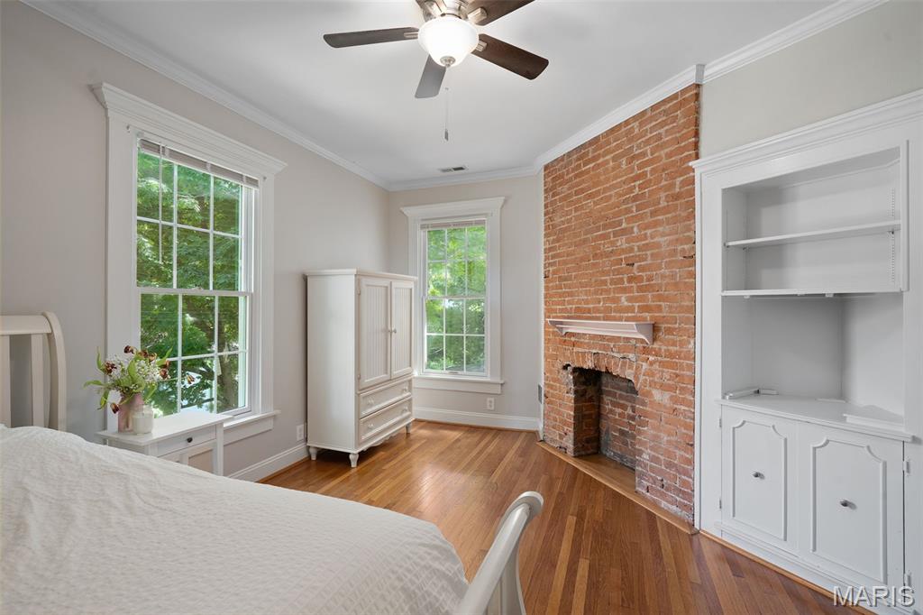 Samuel Turner To Webster Groves - Residential