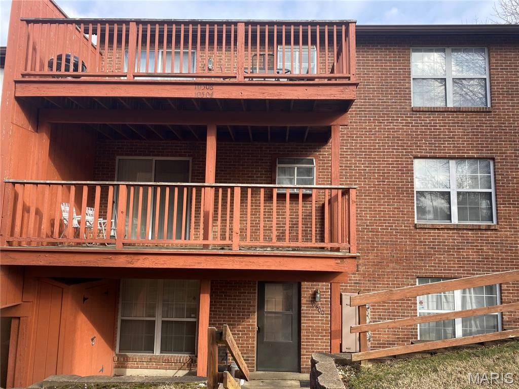 Photo of 10500 Silkwood Court, St Ann, MO 63114 (MLS # 26003153)