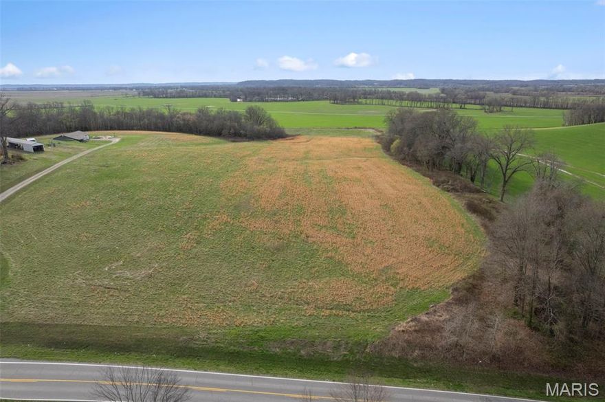 What a great location to build a home on a ridgetop with beautiful views of the sunset! Located off of
a blacktop road with plenty of road frontage, this property is less than 25 minutes to Cape or
Jackson. Electricity nearby. High speed internet. Numerous building locations.