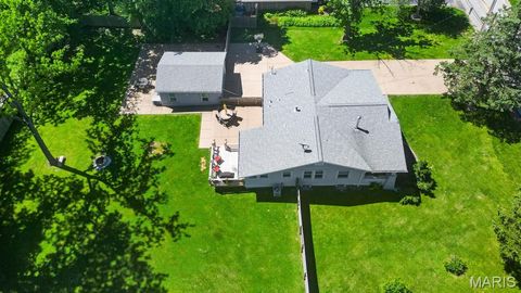 Tiny photo for 1016 Forest Avenue, Kirkwood, MO 63122 (MLS # 26001569)