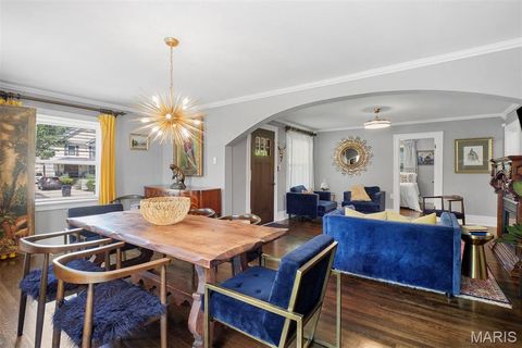 Tiny photo for 1016 Forest Avenue, Kirkwood, MO 63122 (MLS # 26001569)