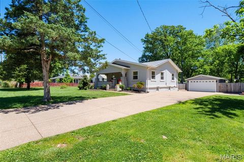 Tiny photo for 1016 Forest Avenue, Kirkwood, MO 63122 (MLS # 26001569)