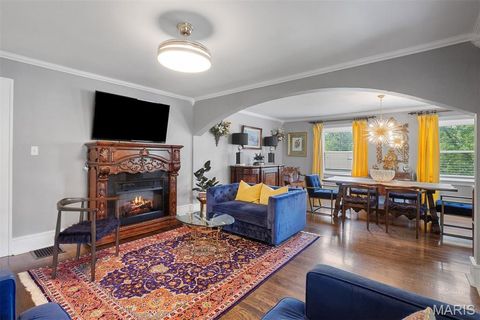 Tiny photo for 1016 Forest Avenue, Kirkwood, MO 63122 (MLS # 26001569)