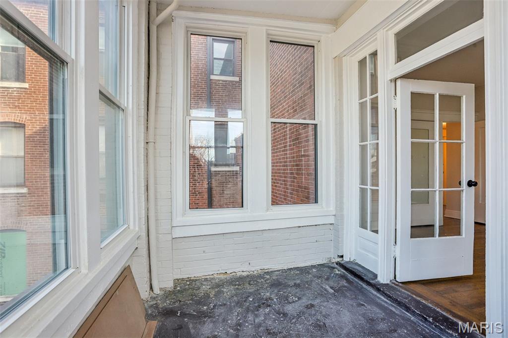 Waterman Condo 01 - Residential