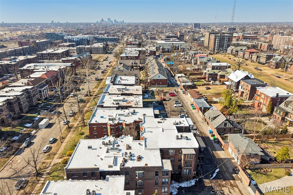 Waterman Condo 01 - Residential