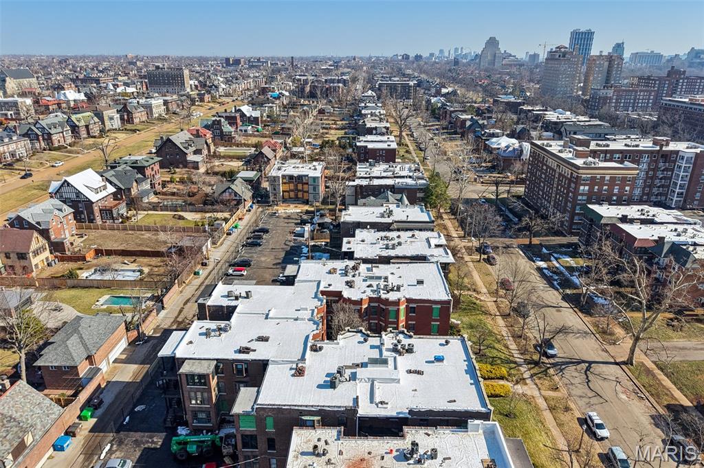 Waterman Condo 01 - Residential