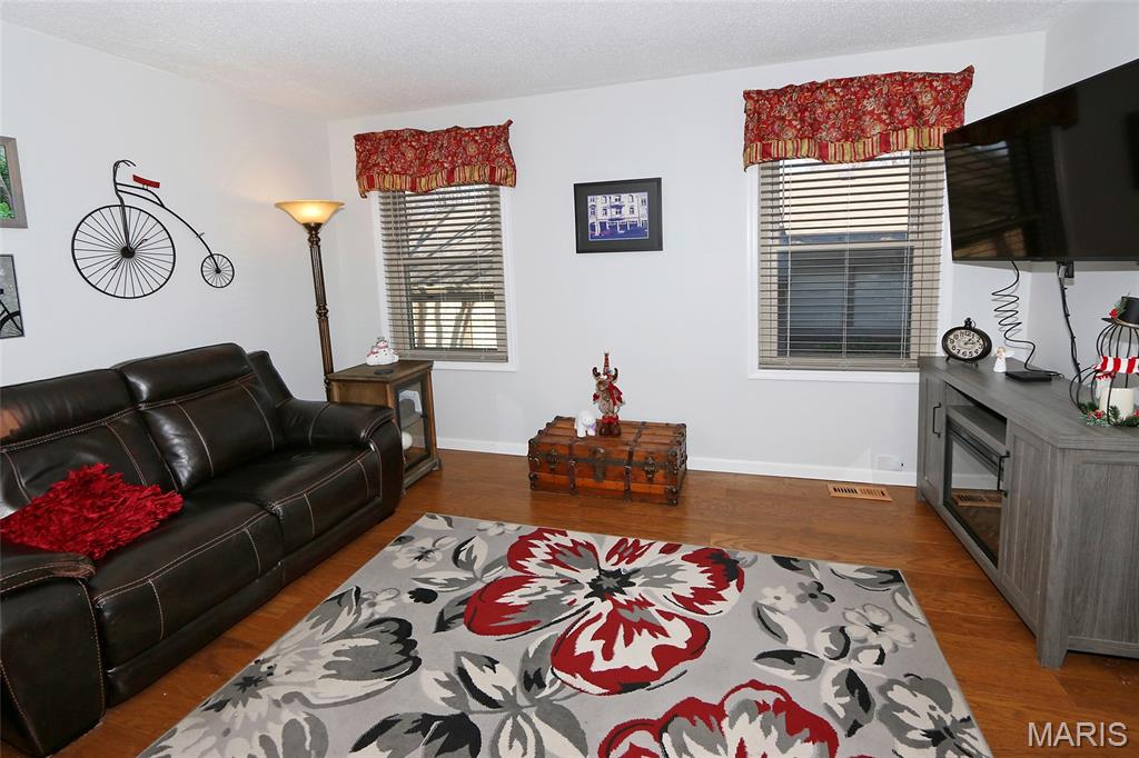 Royal Pines Condo Twelfth - Residential