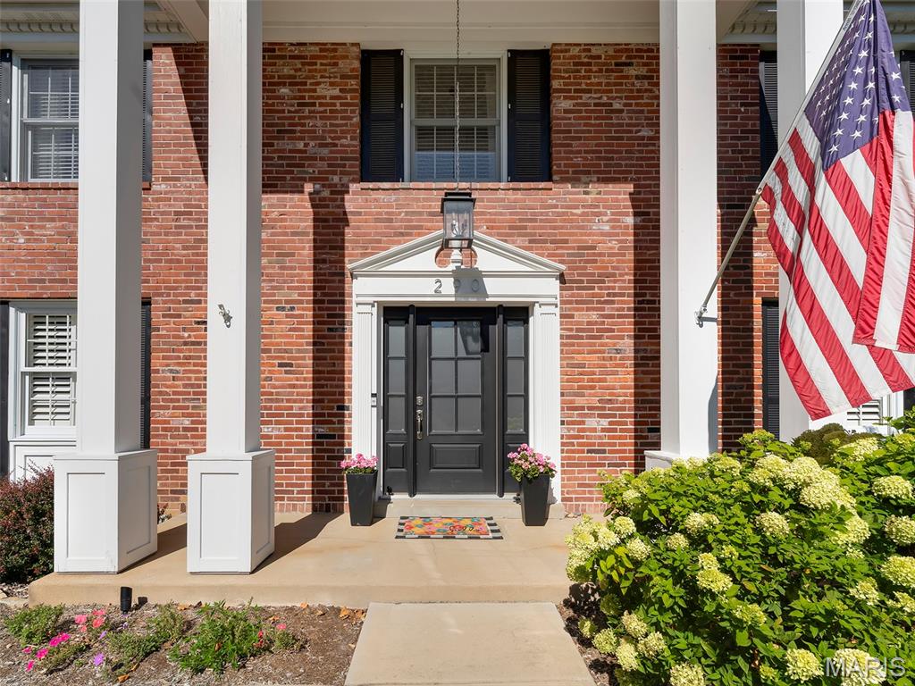 290 Ridge Trail Court