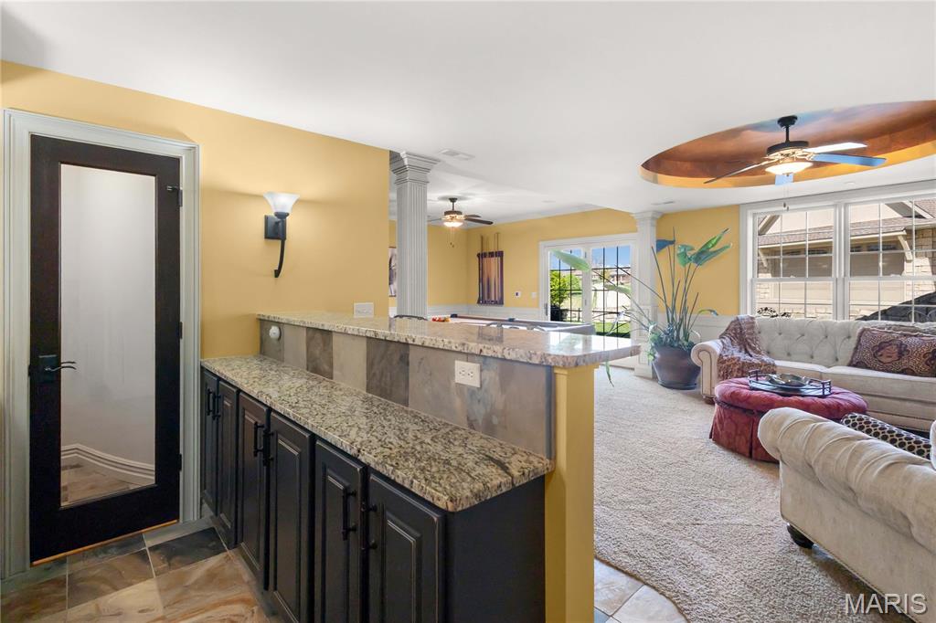 Old Hawthorne 02 - Residential