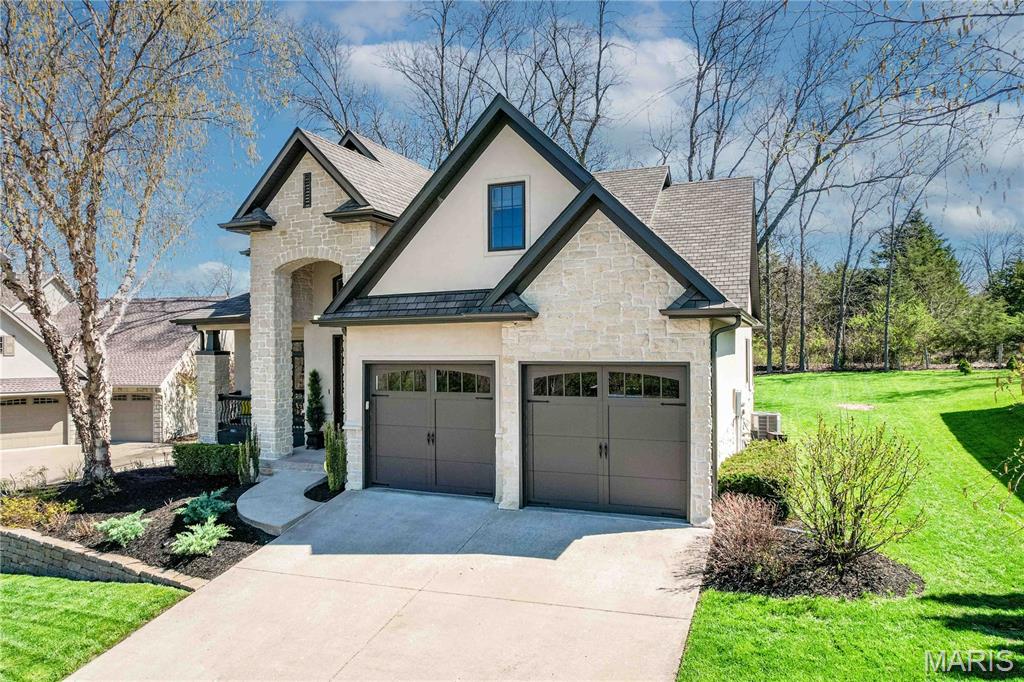 Old Hawthorne 02 - Residential
