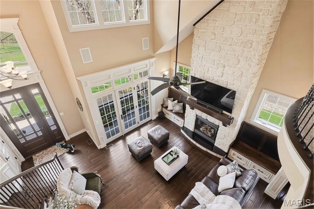 Old Hawthorne 02 - Residential