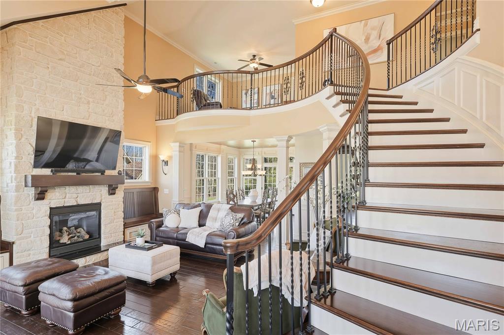 Old Hawthorne 02 - Residential