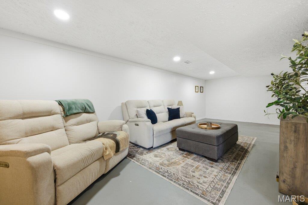 Ville Maria Ten - Residential